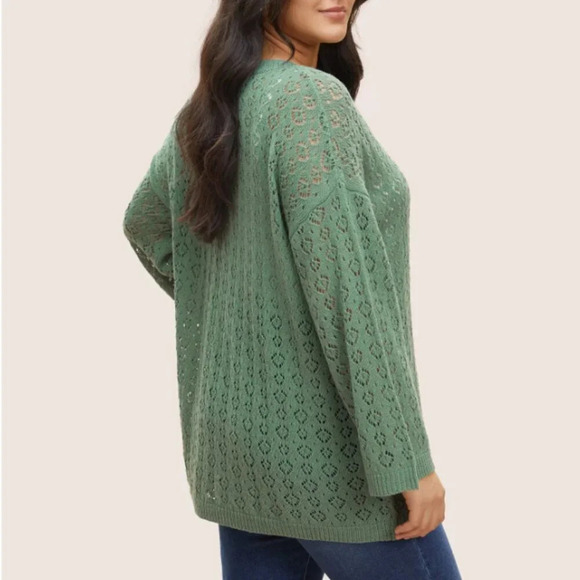 BloomChic Solid Pointelle Knit Bell Sleeve Pullover Sweater XL - us size 14 - Picture 3 of 4